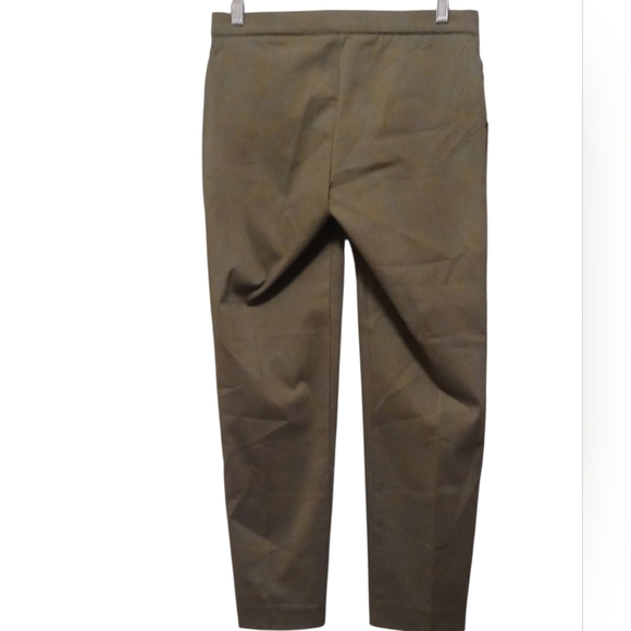 89th & Madison - NWT, Petite, Ankle Length, Comfort Waist, Color -Spanish Moss - Picture 6 of 8